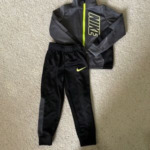 Nike Athletic set